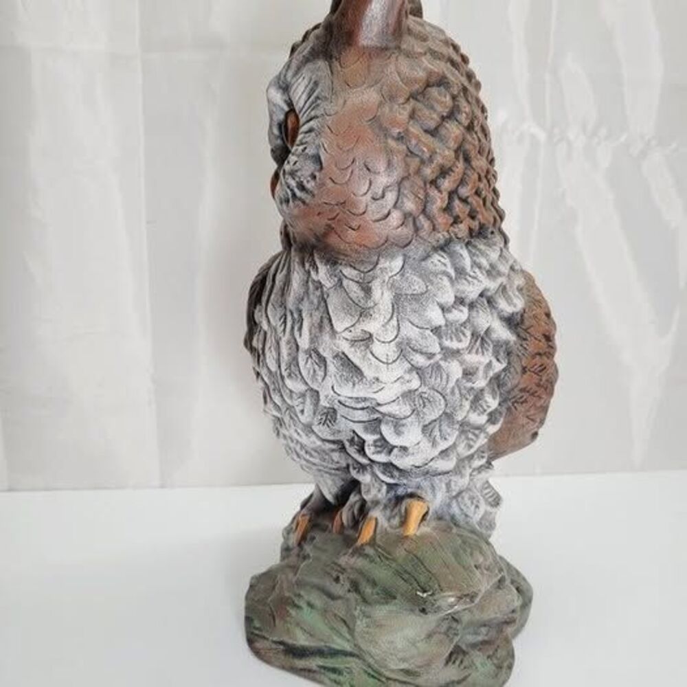 #LR Large Wise old owl igurine sitting on log ceramic vintage 1980 14" tall 11" - Picture 9 of 10